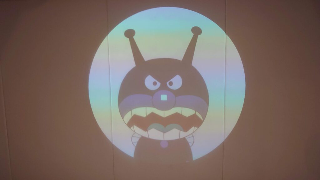 バイキンマンの映像