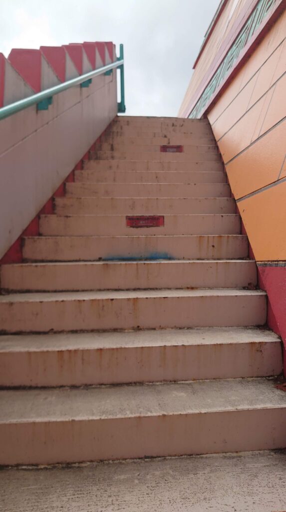 リバーアドベンチャーの階段