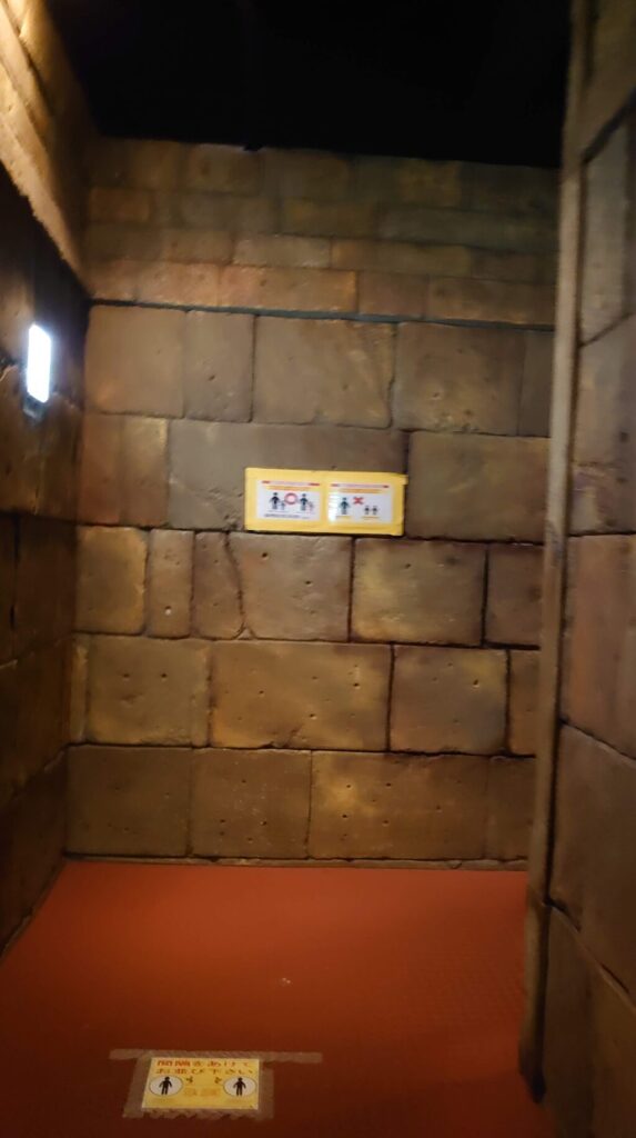 SHINPI（シンピ）の通路