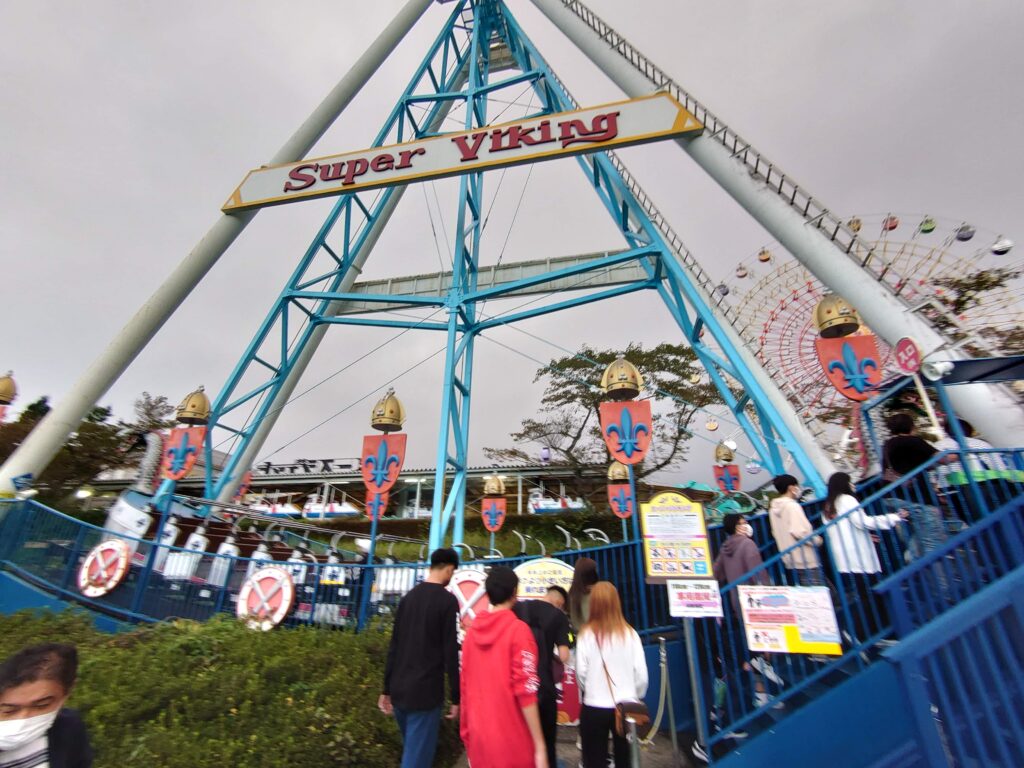 スーパーバイキング