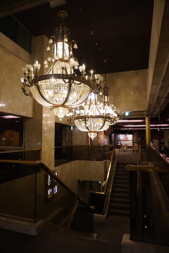 鬼怒川観光ホテルのシャンデリア