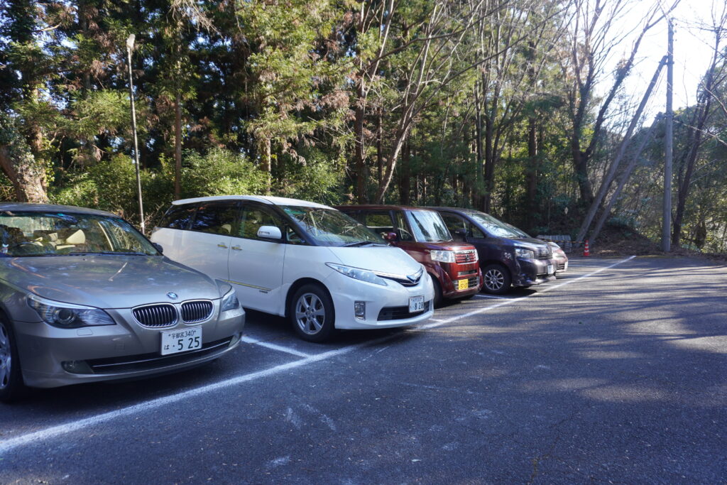 最初にある駐車場