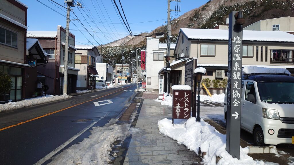 もの語り館の入口道路
