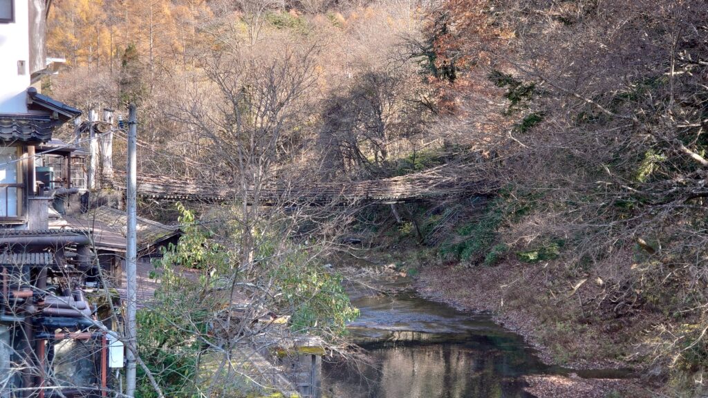 湯西川のかずら橋