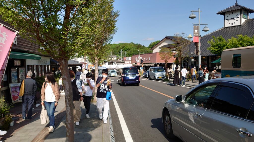 陶器市のメインストリート３