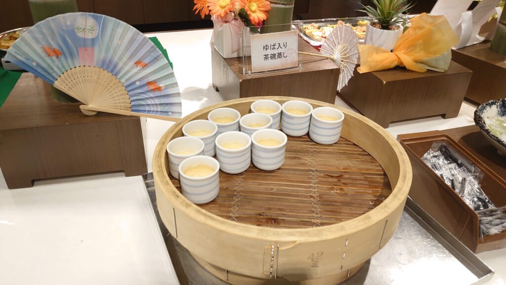 湯葉入り茶碗蒸し