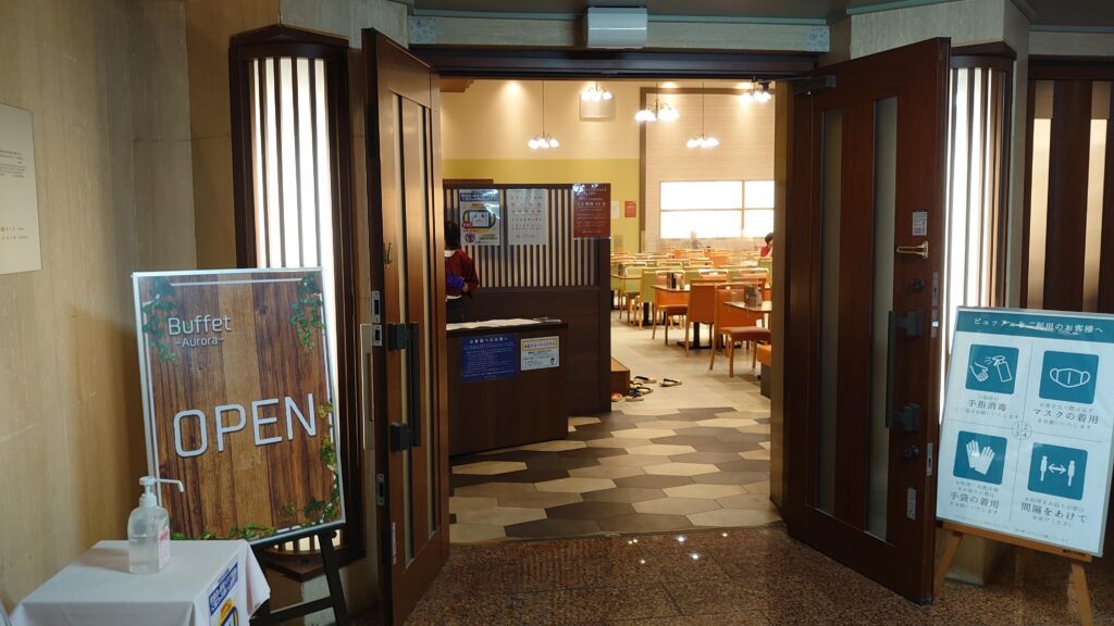 ビュッフェ会場