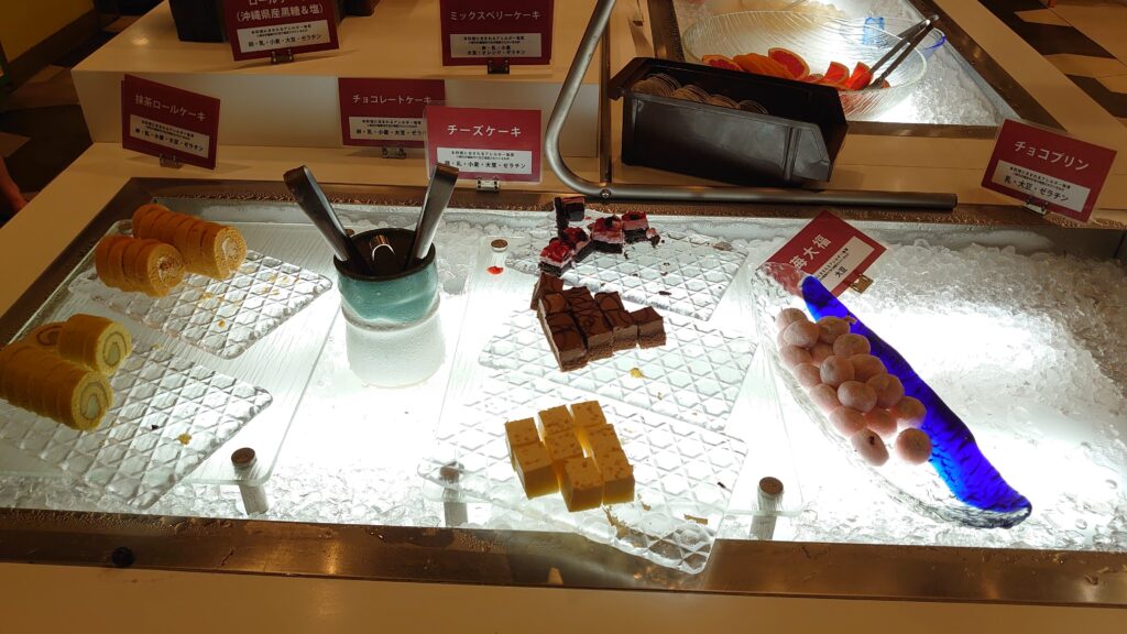 デザートのケーキ類