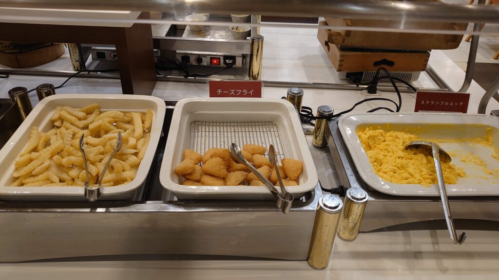 フライドポテト、芋フライ