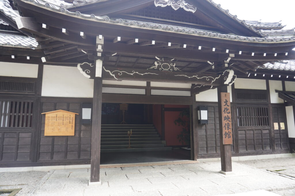 文化映像館（ミニ映画）の外観