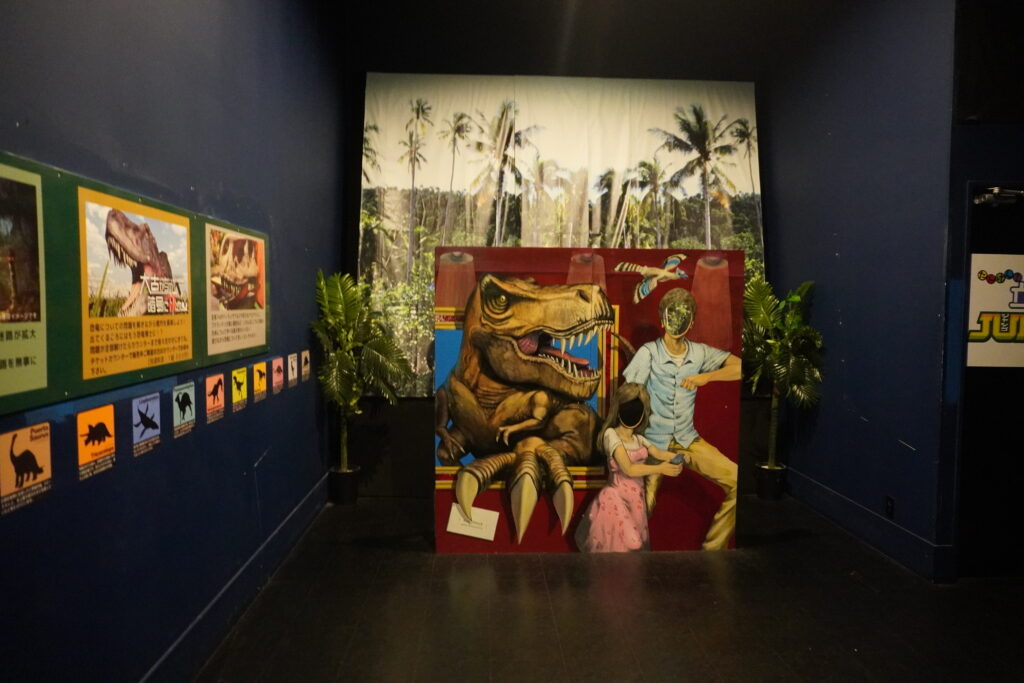 3D迷路の中の顔出しパネル