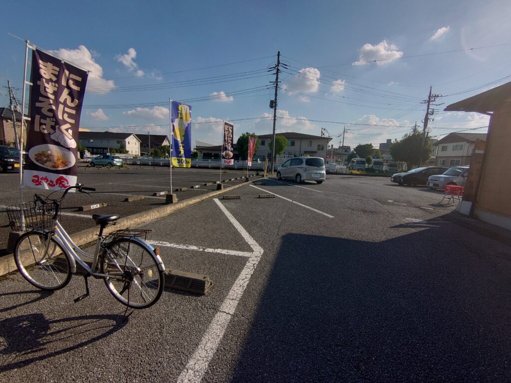 みやこ家の駐車場