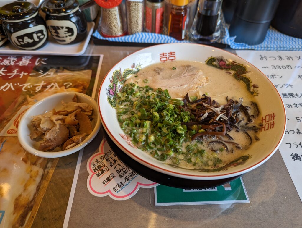 だるま一家のだるまラーメン