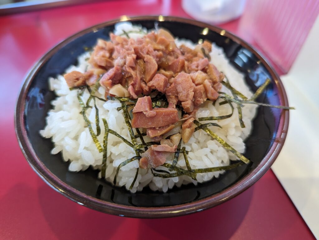 たつ家のチャーシュー丼