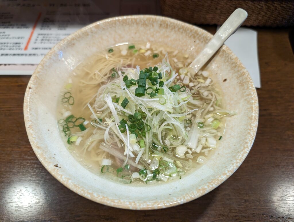 中中の塩ラーメン